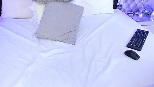 Snapshot of katya_kozlov chatting on March 16, 3:04 am katya kozlov online show from March 16, 3:04 am