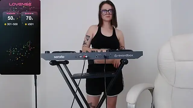 Arya starrk online show from January 10, 10:57 pm