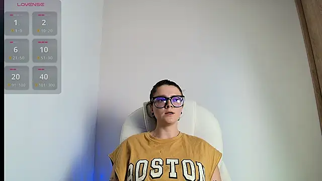 Arya starrk online show from March 7, 3:18 pm