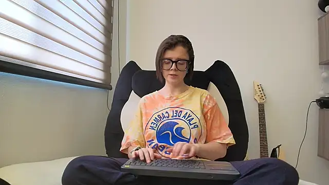 Arya starrk online show from January 8, 2:30 pm