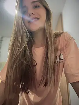 Snapshot of ShelbyHagen chatting on November 14, 3:27 am ShelbyHagen online show from November 14, 3:27 am