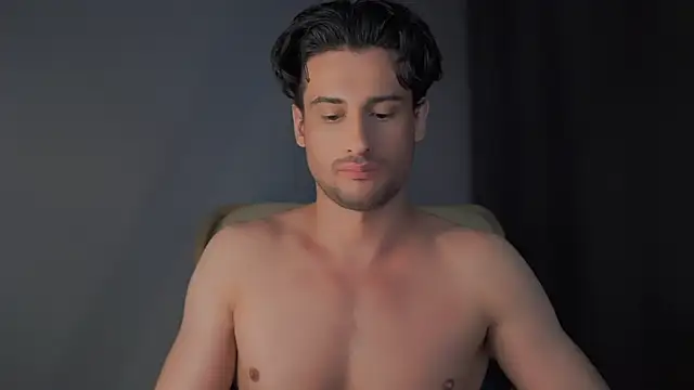 Keen   Luckystrike online show from December 6, 8:18 pm