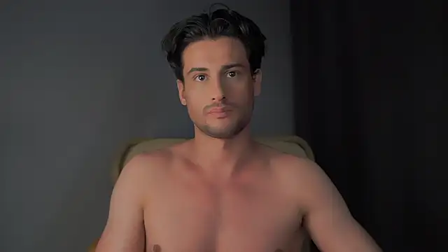 Keen   Luckystrike online show from December 6, 11:25 pm