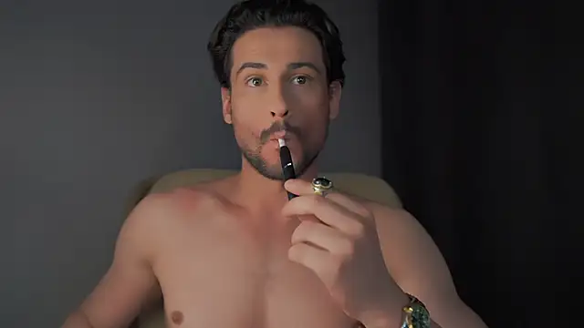 Keen   Luckystrike online show from December 15, 6:07 am