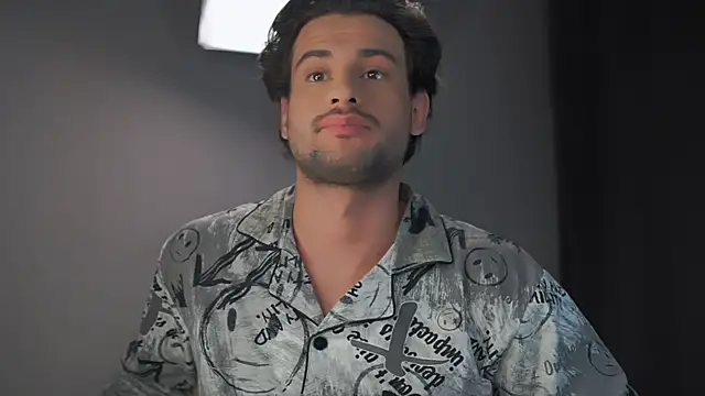 Keen   Luckystrike online show from February 8, 8:42 pm