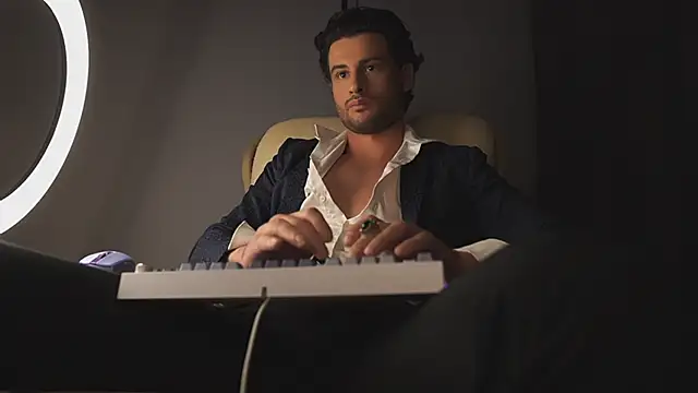 Keen   Luckystrike online show from March 3, 12:04 am