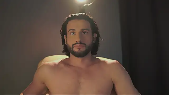 Snapshot of Keen___Luckystrike chatting on January 13, 8:19 am Keen Luckystrike online show from January 13, 8:19 am