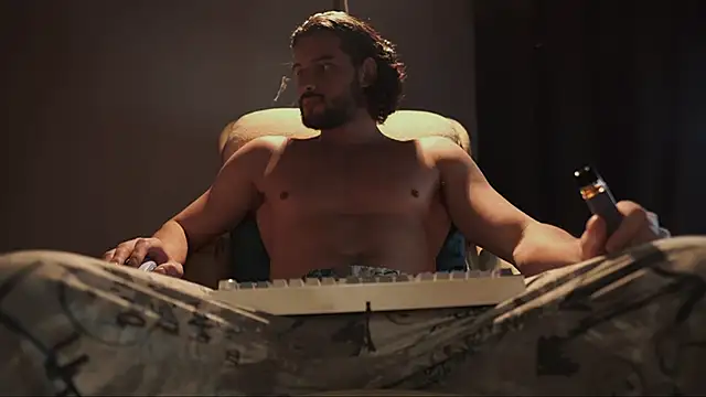 Snapshot of Keen___Luckystrike chatting on January 15, 11:15 am Keen Luckystrike online show from January 15, 11:15 am