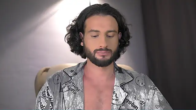 Snapshot of Keen___Luckystrike chatting on February 3, 2:53 am Keen Luckystrike online show from February 3, 2:53 am