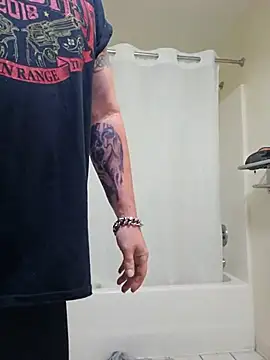 Littledick007007 online show from September 10, 8:47 am