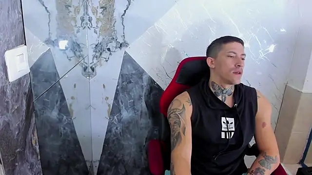 Snapshot of yeckodream chatting on November 30, 5:11 am yeckodream online show from November 30, 5:11 am