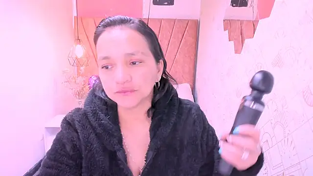 Snapshot of MarilynMiilf_ chatting on September 23, 7:50 pm MarilynMiilf online show from September 23, 7:50 pm