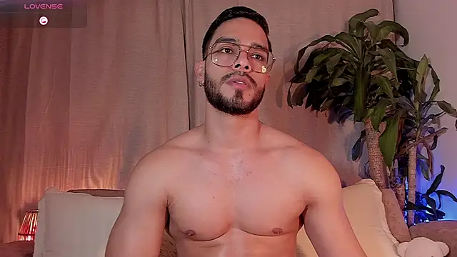 Josseph1  online show from November 14, 1:48 am