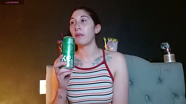 Red-moon1 online show from April 16, 4:02 am