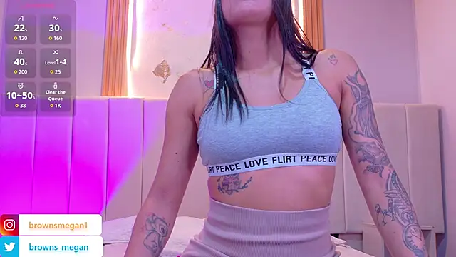 Megan browns1 online show from December 3, 1:09 pm