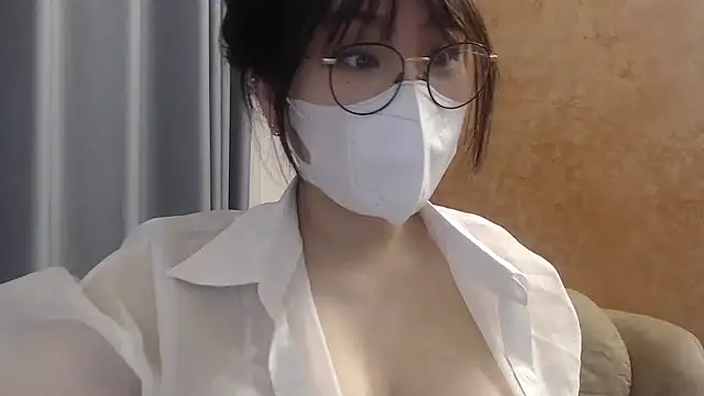 Onee-Chew online show from December 30, 8:47 pm