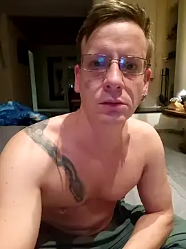 LanaSissy100 online show from December 24, 12:22 am