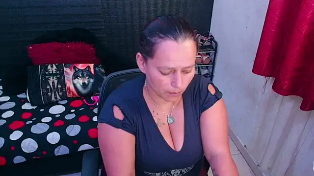 Diana Lozano online show from January 18, 3:09 am