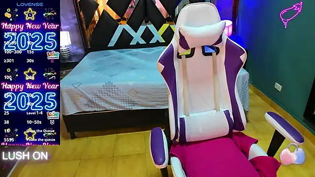 Linda4Petite online show from January 20, 6:10 pm