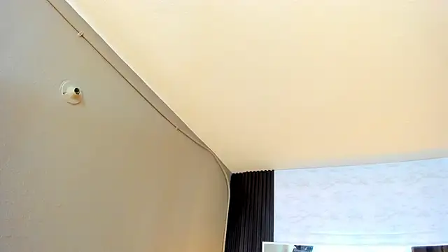 Linda4Petite online show from December 1, 6:13 pm