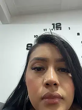 CameronCollins  online show from December 30, 1:58 am