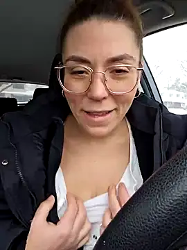 Ellie-L-Elizabeth online show from January 16, 2:19 pm