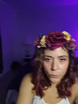 Ellie-L-Elizabeth online show from October 22, 5:02 pm