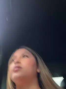 lunablossom  online show from November 2, 8:44 pm