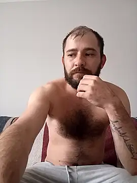 NiiiRvaNaa online show from October 18, 7:53 am