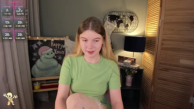 ohmyJuliet online show from December 7, 9:06 am