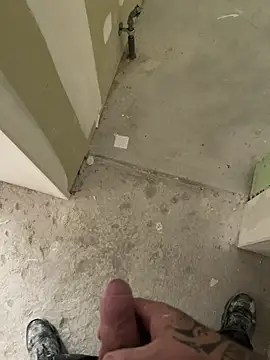 Snapshot of RenaudS-02 chatting on October 8, 2:25 pm RenaudS-02 online show from October 8, 2:25 pm