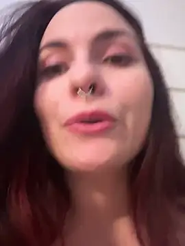 Snapshot of LunaMoongirl chatting on January 22, 4:44 pm LunaMoongirl online show from January 22, 4:44 pm