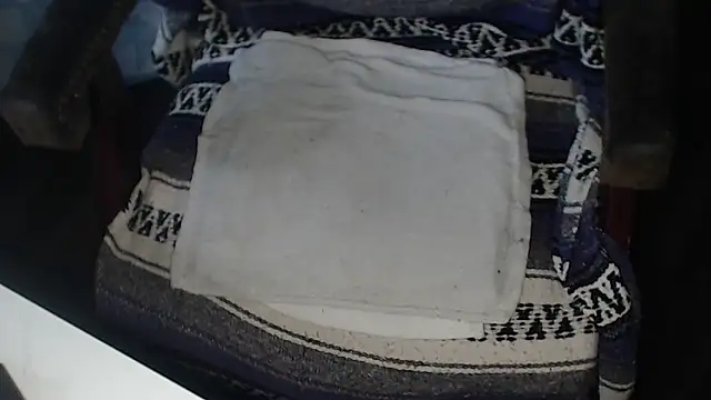 QueenDenizeAndTheCaptain online show from October 18, 9:37 pm