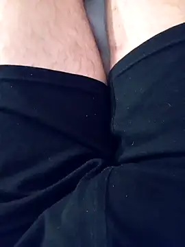 Snapshot of mickzizi chatting on January 20, 8:41 am mickzizi online show from January 20, 8:41 am