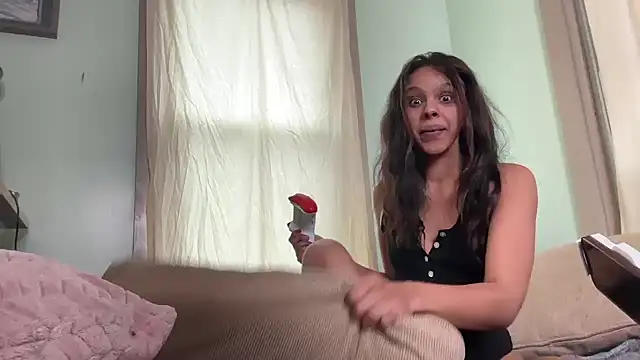 Snapshot of queendab626 chatting on March 20, 5:25 pm queendab626 online show from March 20, 5:25 pm