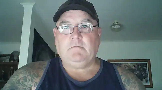 Snapshot of HOTANAL chatting on January 6, 4:36 am HOTANAL online show from January 6, 4:36 am