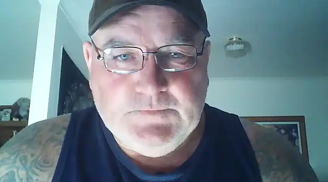 Snapshot of HOTANAL chatting on January 11, 6:03 am HOTANAL online show from January 11, 6:03 am