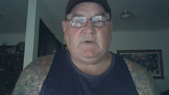 Snapshot of HOTANAL chatting on January 12, 4:00 am HOTANAL online show from January 12, 4:00 am