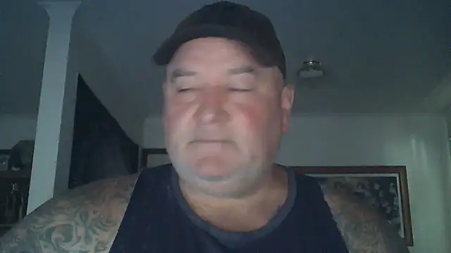 Snapshot of HOTANAL chatting on January 18, 12:35 am HOTANAL online show from January 18, 12:35 am