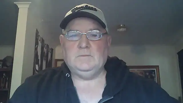 Snapshot of HOTANAL chatting on October 7, 10:18 pm HOTANAL online show from October 7, 10:18 pm