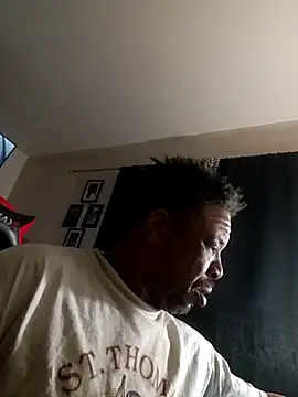 yellowwetfox online show from February 21, 2:28 am