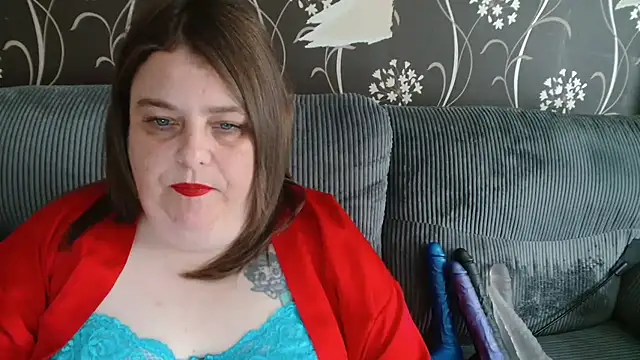 HouseWifeWhore Milf online show from October 7, 2:58 pm