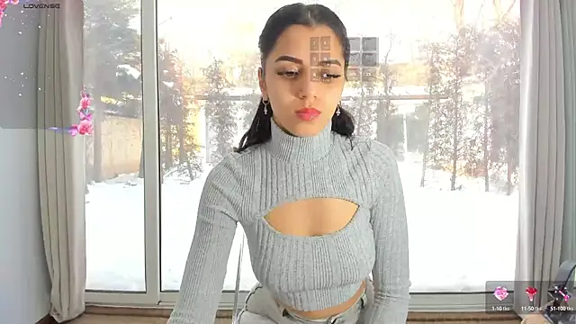 Snapshot of Sarabecker chatting on February 26, 9:32 am Sarabecker online show from February 26, 9:32 am