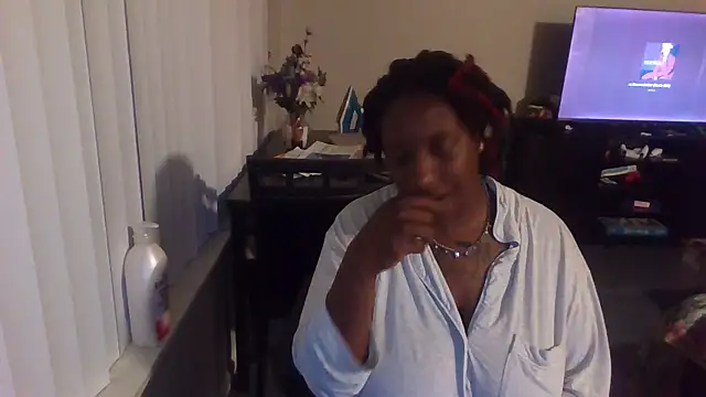 Snapshot of markquanna chatting on September 12, 6:35 am markquanna online show from September 12, 6:35 am