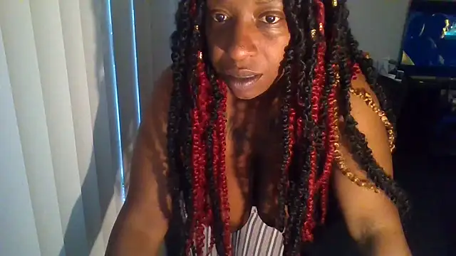 Snapshot of markquanna chatting on October 4, 2:04 pm markquanna online show from October 4, 2:04 pm