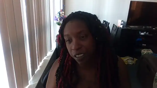 Snapshot of markquanna chatting on October 11, 10:41 pm markquanna online show from October 11, 10:41 pm