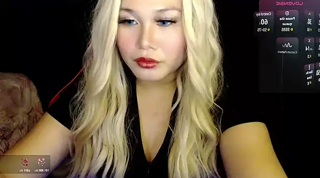 stacey wills44 online show from January 18, 1:30 am