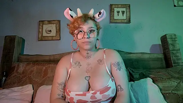 Lilmuh  online show from January 29, 2:40 am