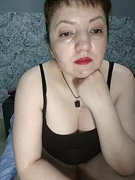 stefanyharper16 online show from July 25, 1:19 pm