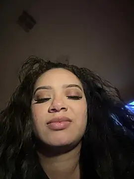 CarmelaAnthony online show from December 12, 1:39 pm